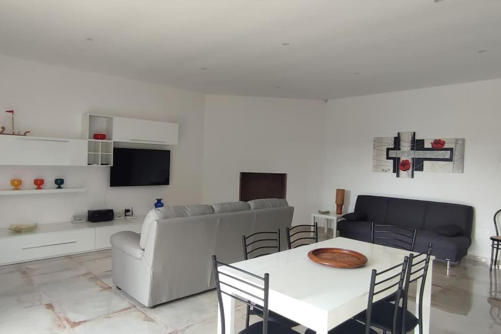 Lu Sciardinu Apartment Otranto